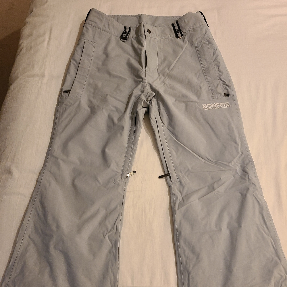 Men's snowboard/ski pants sold separately $75 or set with matching jacket $125